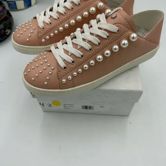 Women's Stuart Weitzman Goldie glam, convertible sneaker size 6 - Picture 2 of 10